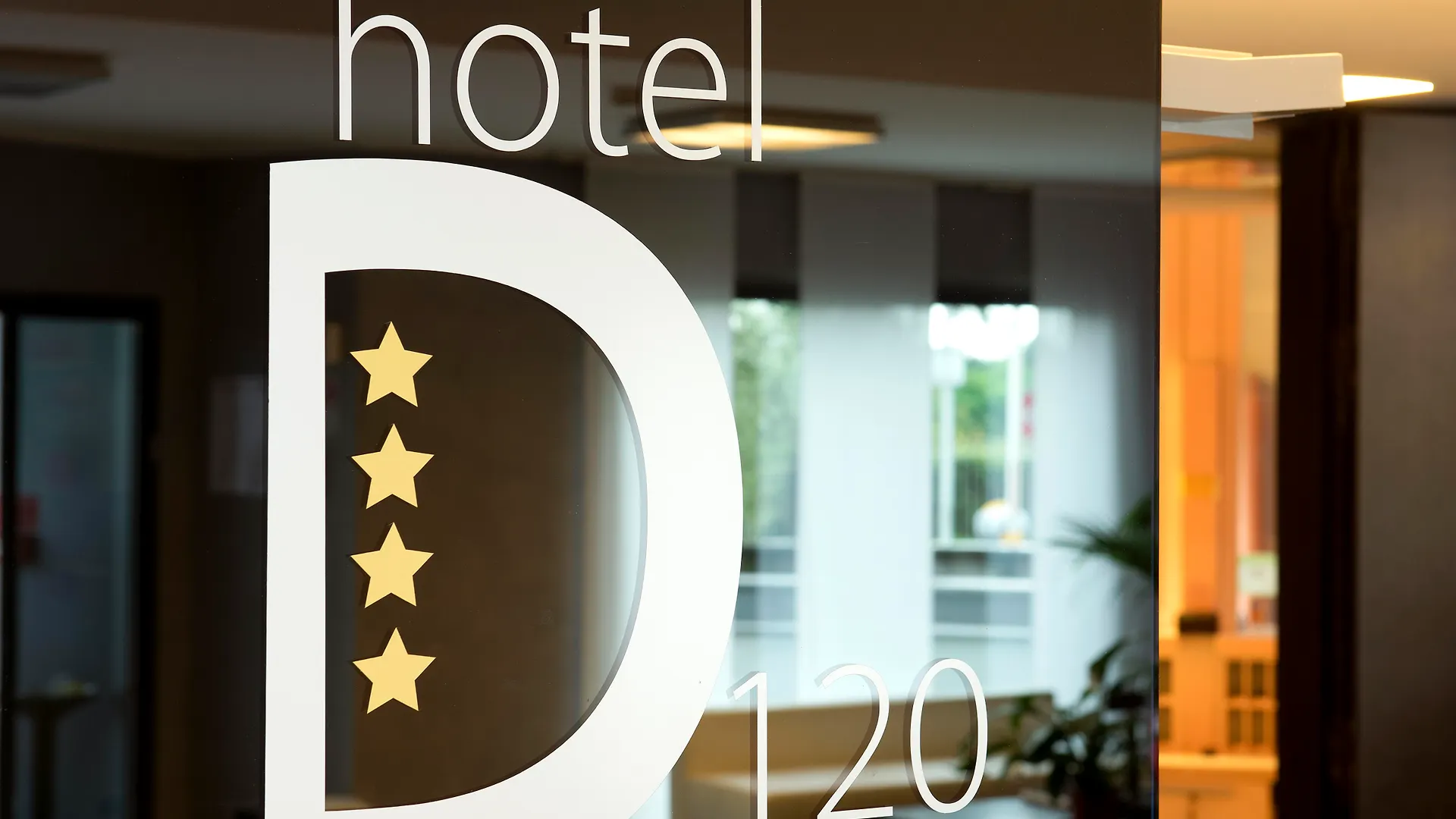 Hotel D120 Olgiate Olona