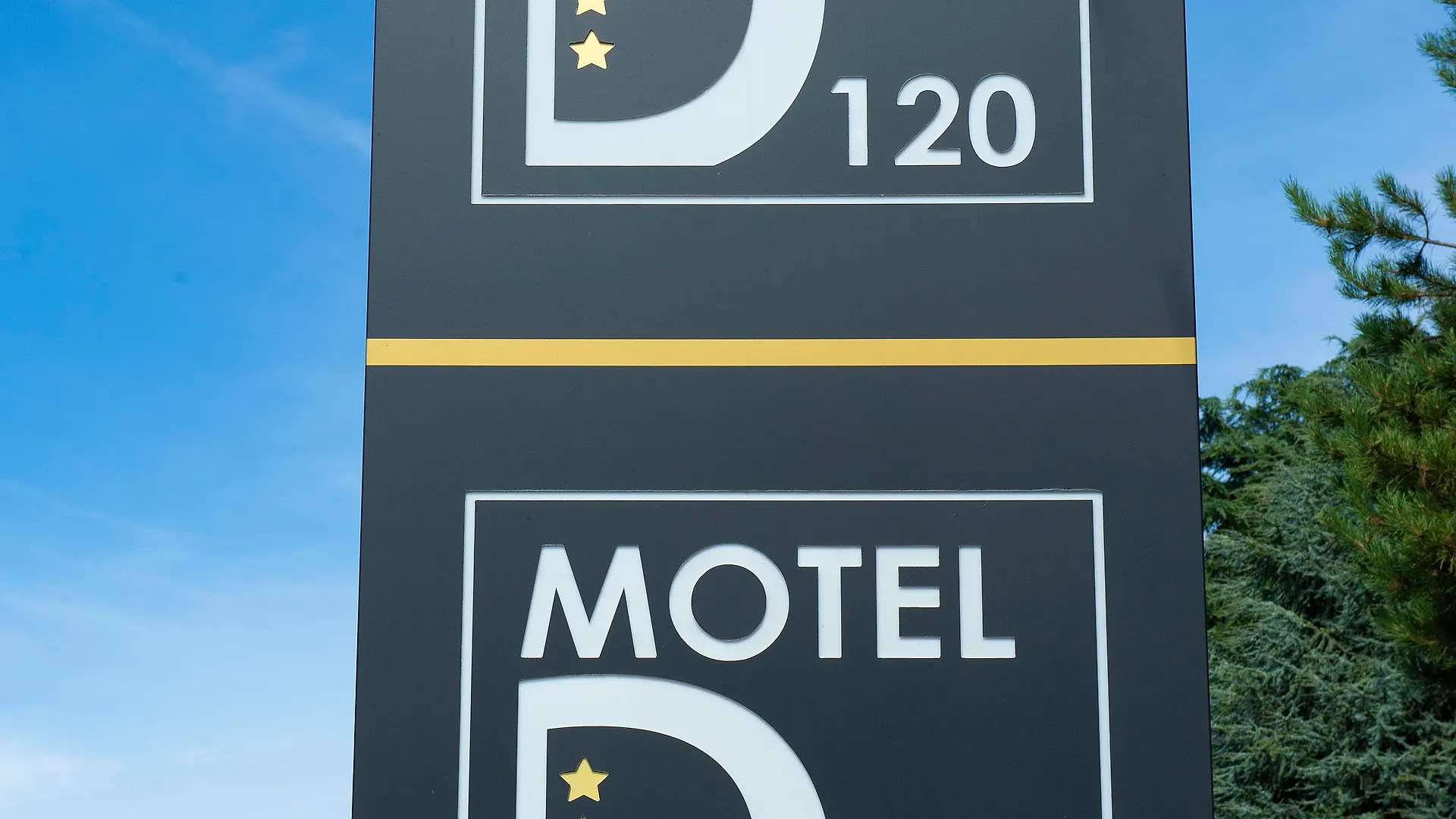 Hotel D120 Olgiate Olona 4*,